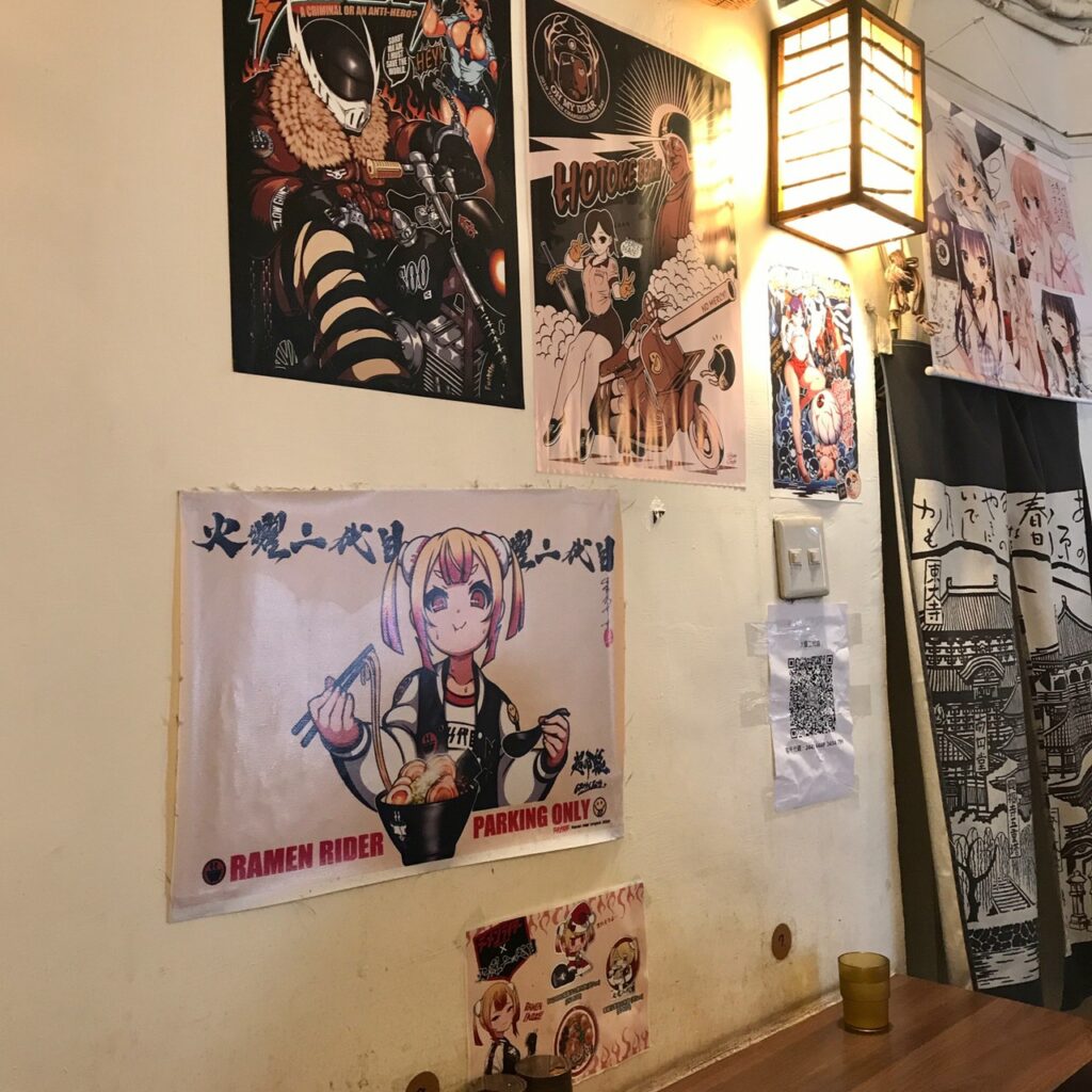 火曜二代目|超吸睛日系動漫風的平價攤車拉麵店! 柳川邊上的拉麵店