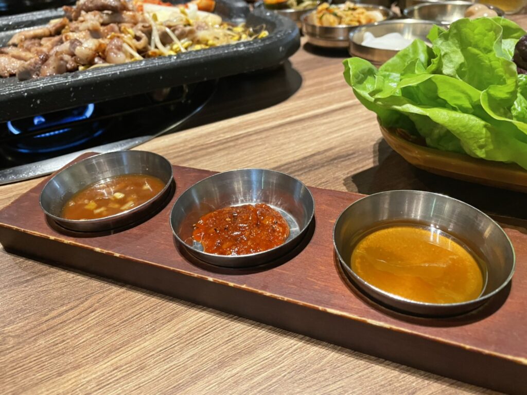 高雄韓式料理|超推美術館附近的水刺床,不用動手烤、小菜隨便續~ 青海路上的韓式料理店-5