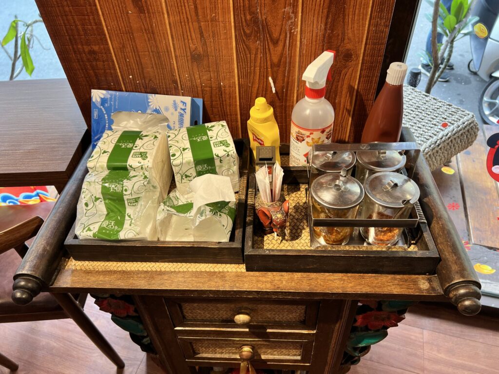 江子翠早午餐|泰之初Brunch|晚餐也吃得到泰式早午餐,份量超多超滿足 板橋泰式早午餐推薦|泰之初Brunch