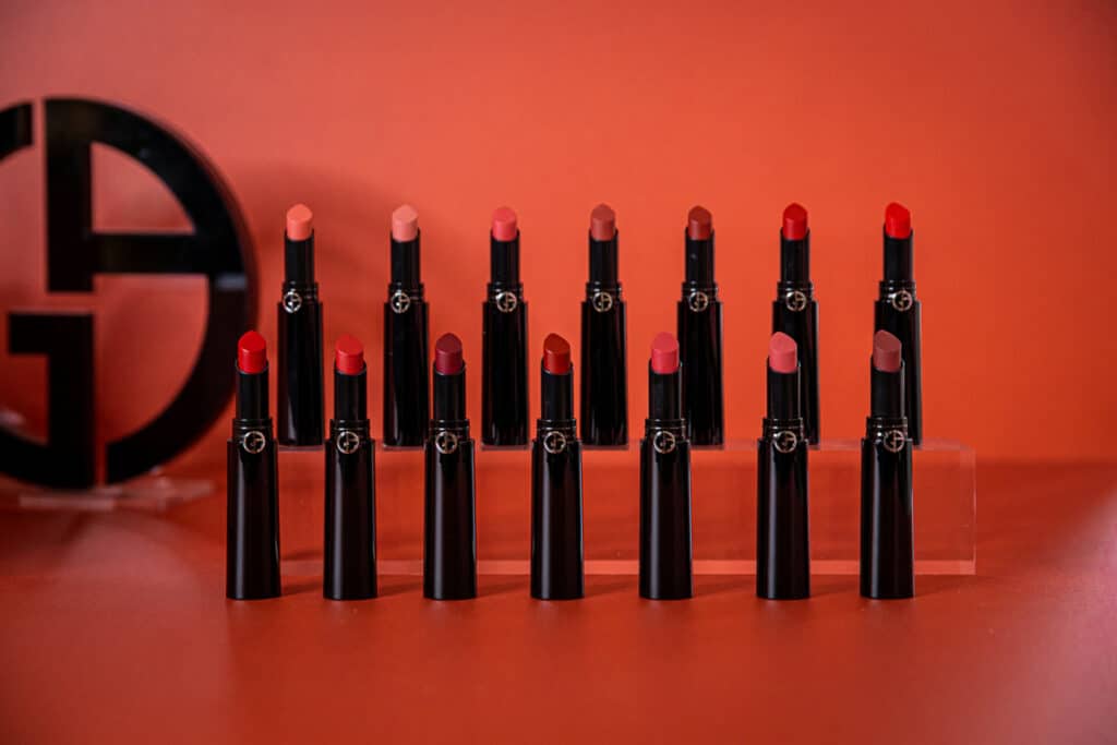 【春夏唇膏必收款】YSL、Dior、GA、蘭蔻、香奈兒,5大彩妝品牌齊發,荷包快要守不住啦! 2022春夏|GA 奢華絲緞訂製唇膏