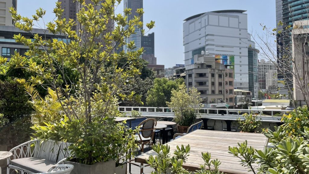 Gooday Cafe ＆ Roof