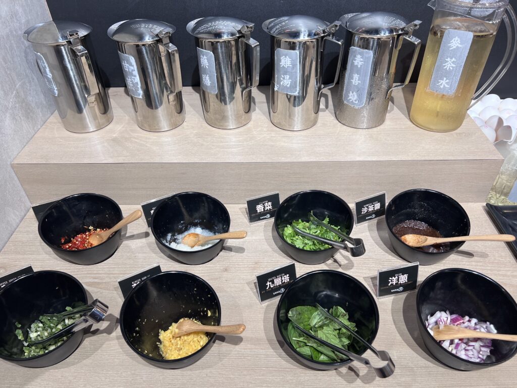 北部最強「壽喜燒」潮肉|平日午餐只要399 和牛吃到飽還有多元鍋底 照片8-調料