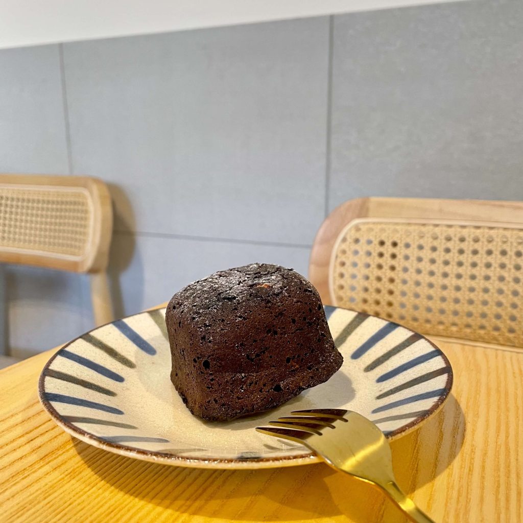 【台中北屯咖啡廳】EJ Daydream Café|不只咖啡香,木工師傅的白日夢成真了 北屯咖啡廳不限時|E.J Daydream Café