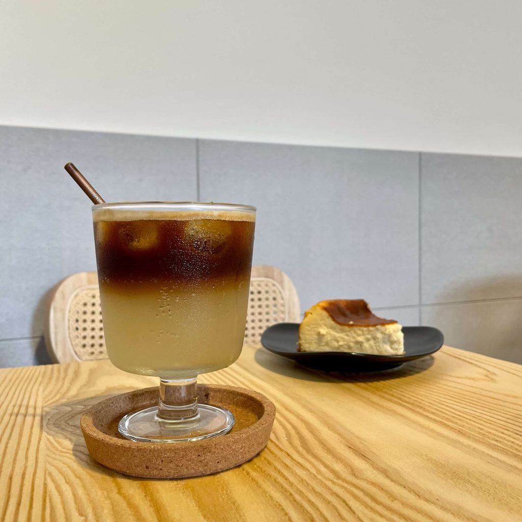 【台中北屯咖啡廳】EJ Daydream Café|不只咖啡香,木工師傅的白日夢成真了 北屯咖啡廳|不限時|E.J Daydream Café