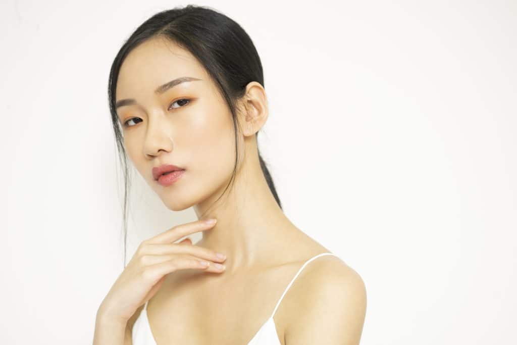 一次搞懂妝前乳、隔離霜