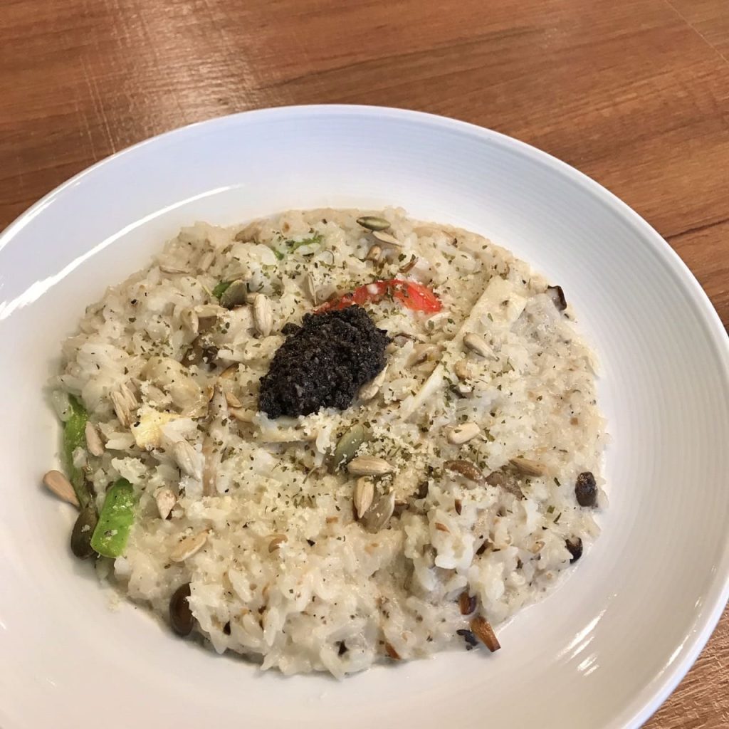 盧仕咖啡｜素食者天堂