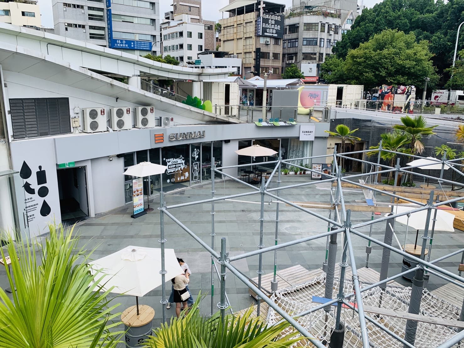 台中BRT「一日遊路線」帶你輕鬆玩!搭乘公車走訪台中舊城、盤點老字號小吃、必去文青打卡景點! 叮咚News|分享新奇與樂趣