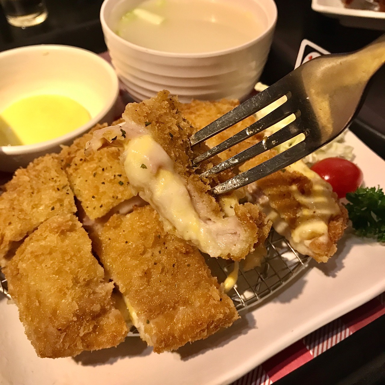 Mr.38咖哩專賣店|今天吃日式、明天換泰式,滿足所有想吃咖哩的心! ★藍帶炸豬排咖哩滑蛋飯★-3