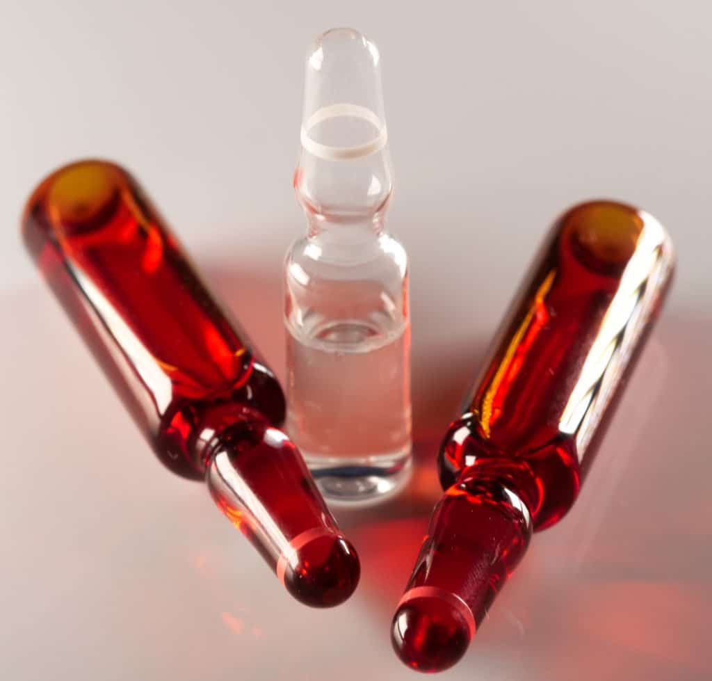 面膜、精華液、安瓶哪裡不一樣? 優缺點&使用方法一次看 面膜、精華、安瓶哪裡不一樣_