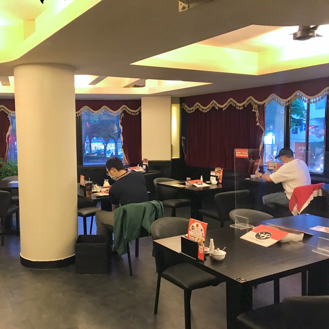 Mr.38咖哩專賣店|今天吃日式、明天換泰式,滿足所有想吃咖哩的心! 台中咖哩推薦