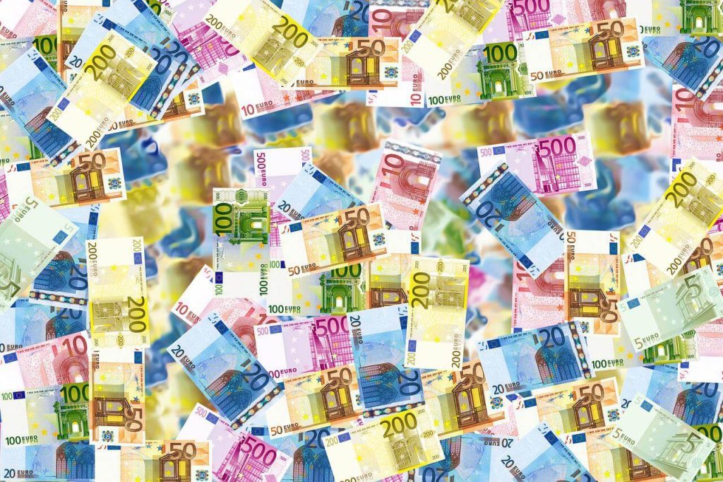5分鐘學會貨幣寬鬆,QE如何影響股價 叮咚News|分享新奇與樂趣