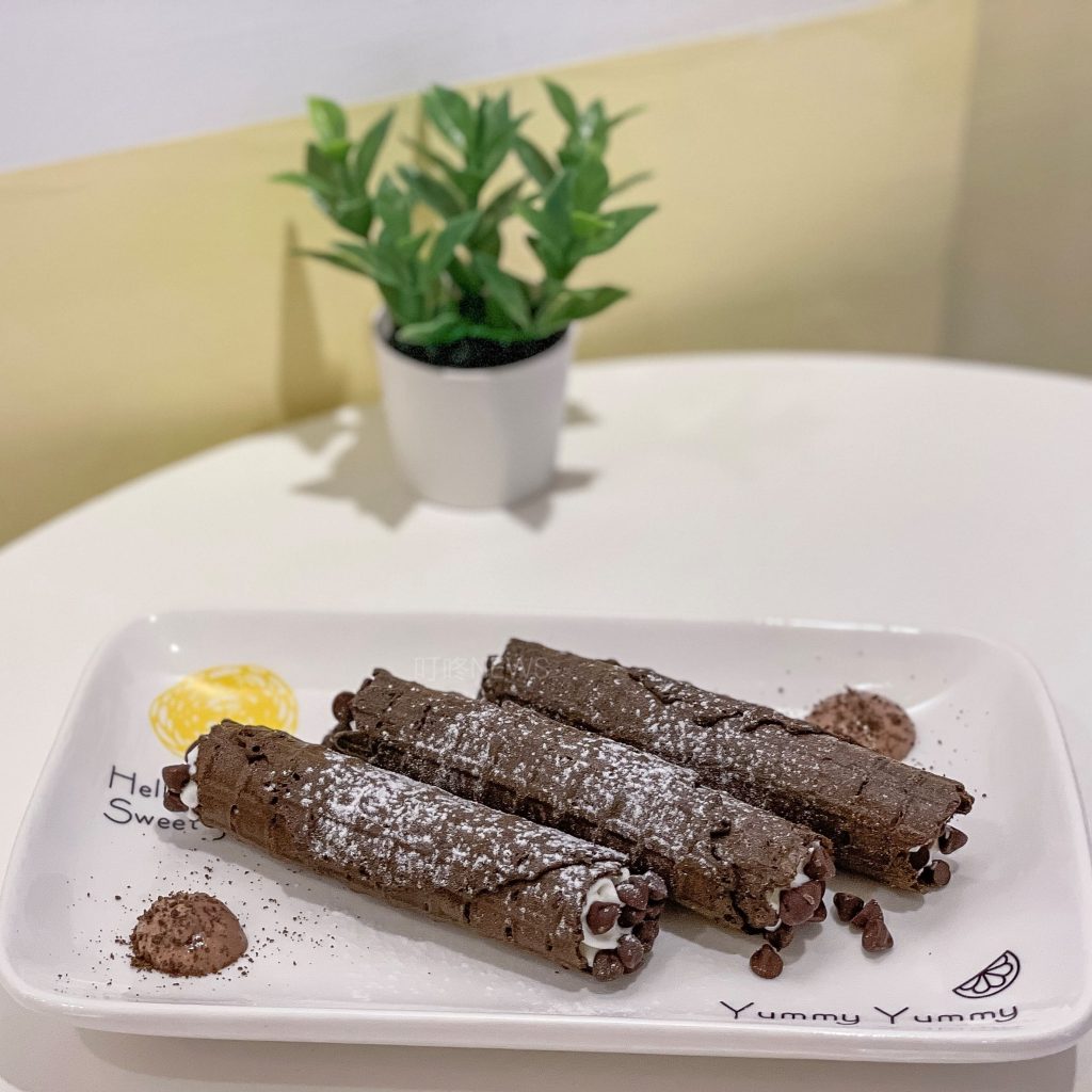 黑眼豆豆啵啵捲