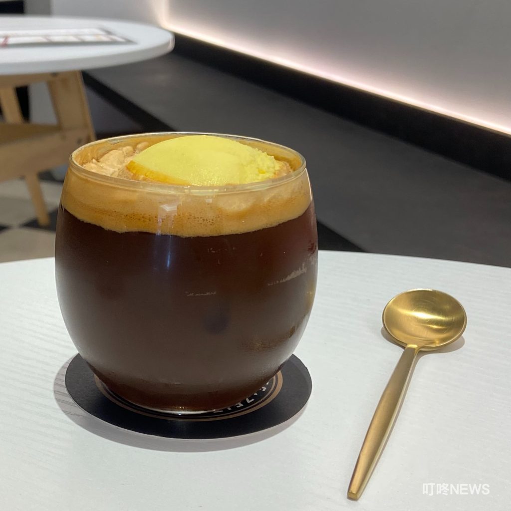 芒果優格漂浮冰