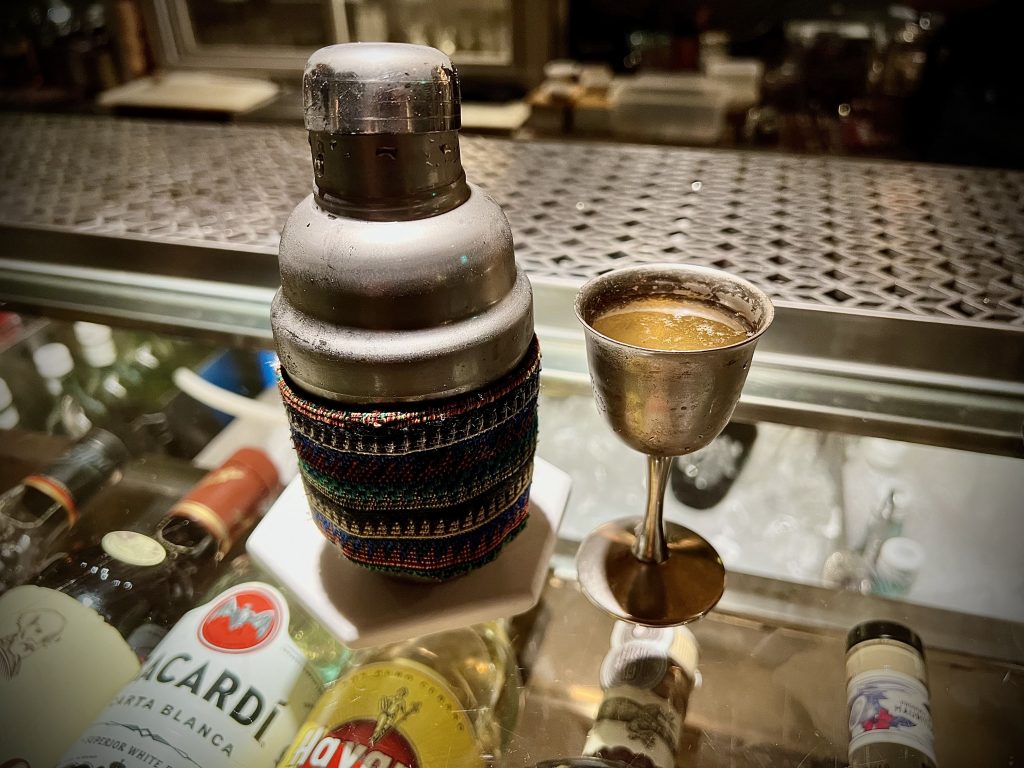 東區餐酒館 Reply Taipei|全台首間「環境友善」創意調酒吧 Aloe Julep