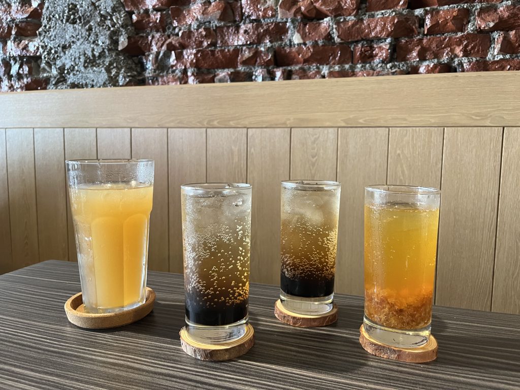 漢堡克Burger Gram|自製鮮絞肉排,爆汁在你舌尖!必推炭烤鳳梨、酒漬洋蔥堡 松露脆薯$130