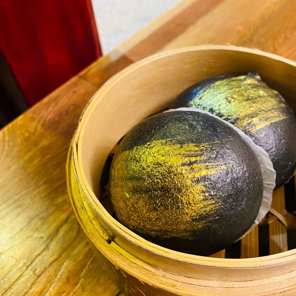 添食埊粒|三民區後驛巷仔內的「復古老宅x中華料理」,家常菜帶你回家吃飯! 招待-台式鳳梨泡菜