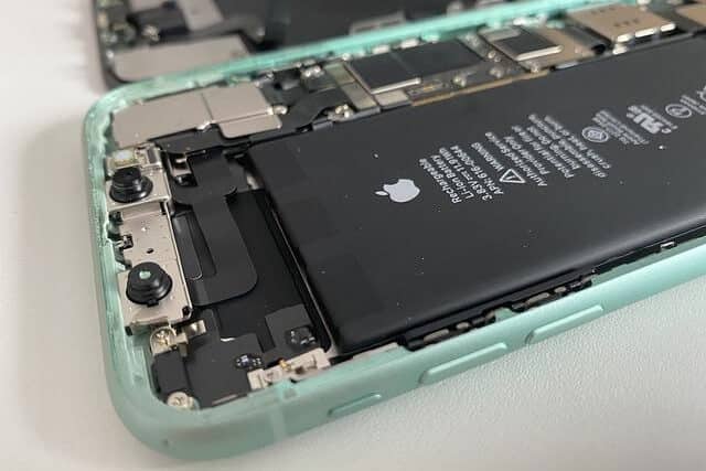 iPhone無法充電好頭痛?3方向找出原因解決問題!同時教你5招充電好習慣 叮咚News|分享新奇與樂趣