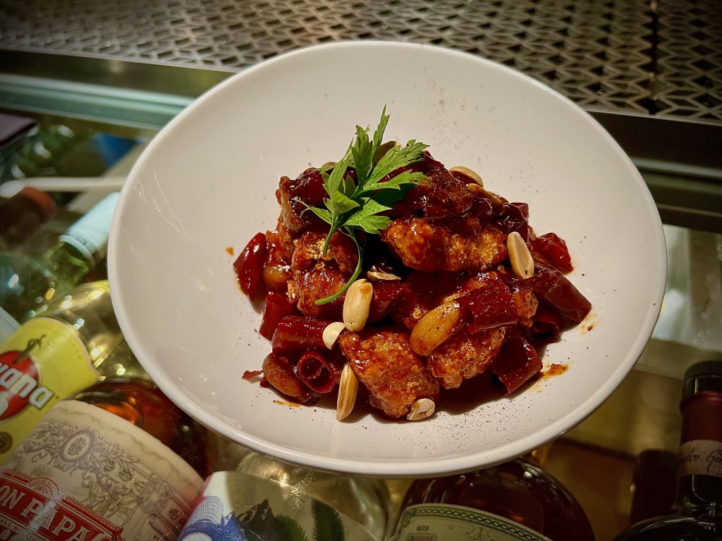 東區餐酒館 Reply Taipei|全台首間「環境友善」創意調酒吧 左宗棠炸雞