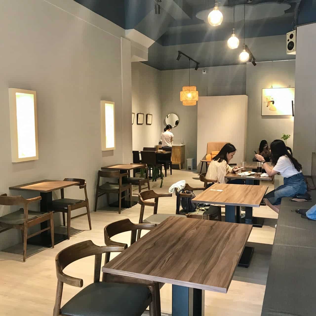 查壹茶｜藝廊般台中文青咖啡廳