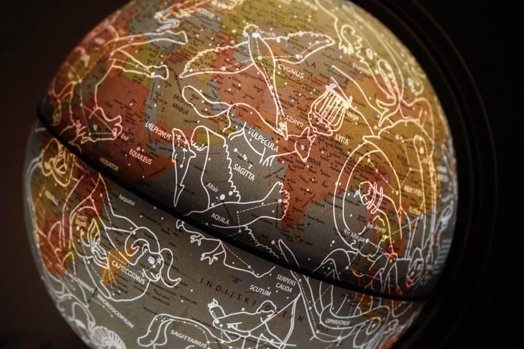星座命盤怎麼看?太陽、月亮、上升各自代表什麼意思?星座懶人包全解析 星座命盤是什麼?怎麼看?