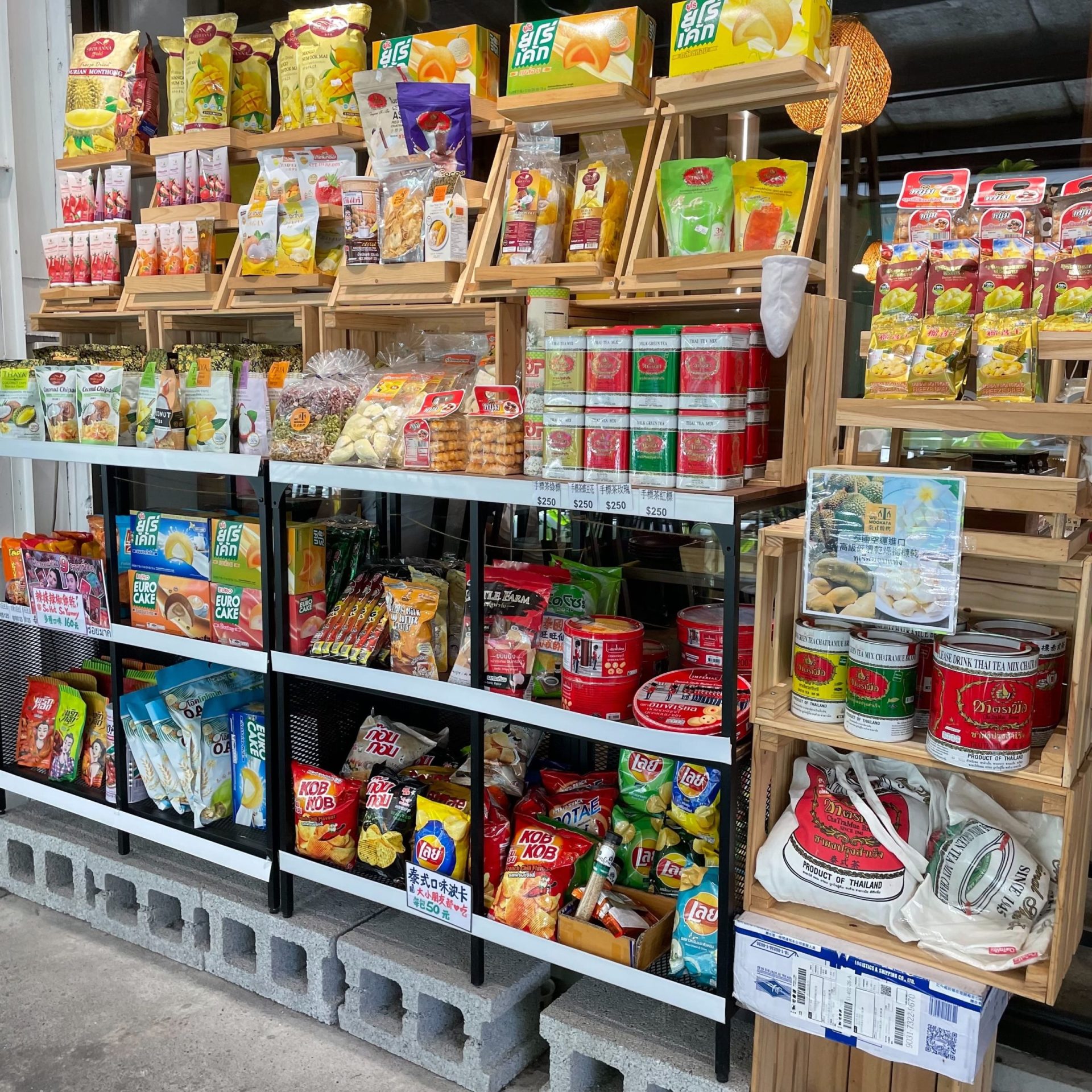 台中泰式料理推薦|巫泰式燒烤,重現傳統泰式銅板盤烤肉、熱炒和消暑甜點 泰式燒烤