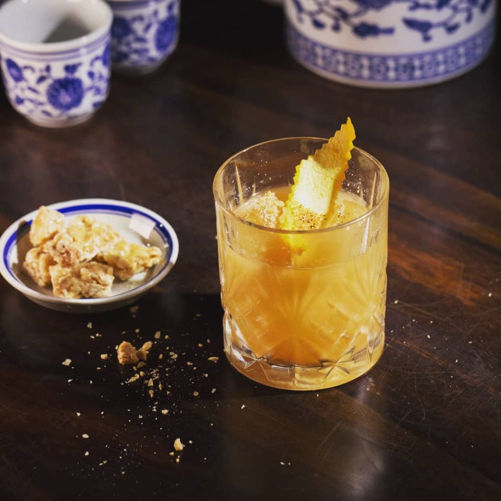 【台中酒吧】安慰劑|撫慰心靈的客棧酒樓,帶你穿越古代,遠離現代塵囂! 台中酒吧推薦
