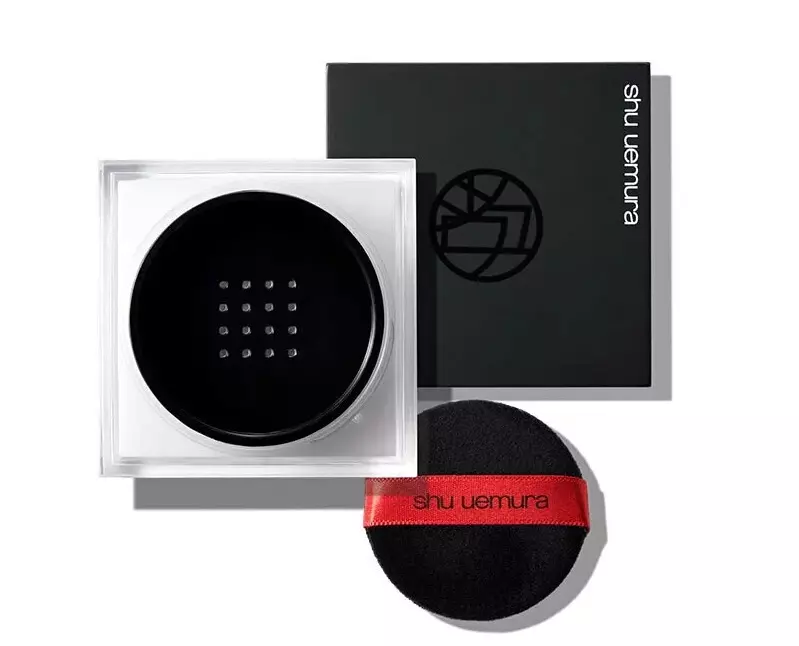 「2026超控油蜜粉推薦」YSL、Bobbi Brown、肌膚之鑰品牌齊發,出門不再滿臉油光! 蜜粉推薦|植村秀 無極限持妝輕蜜粉