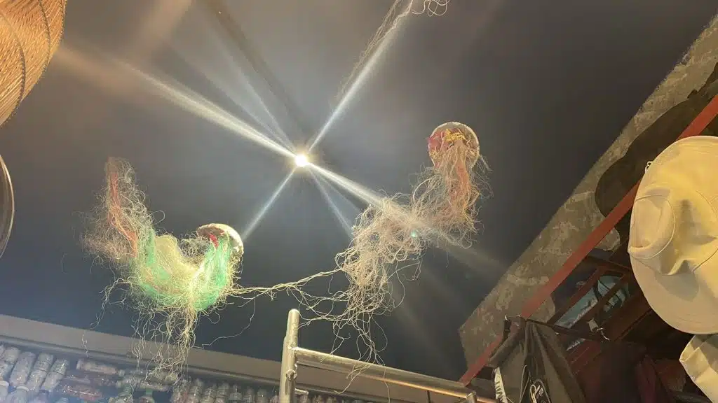 戶外人一樓的裝置藝術
