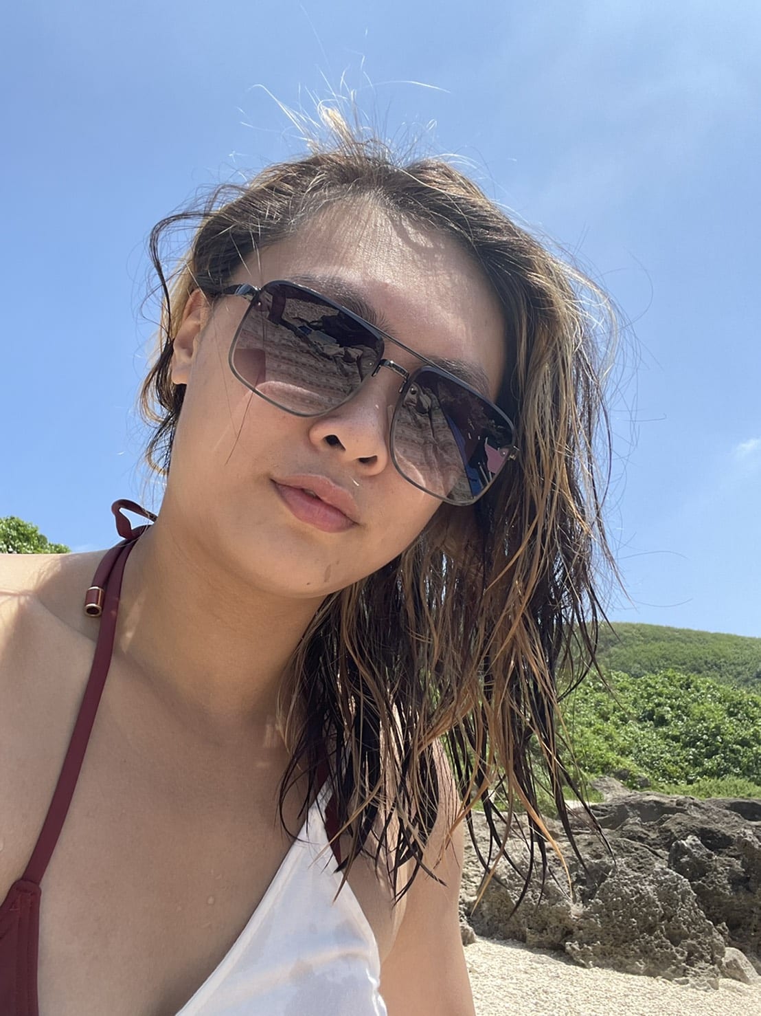 在沙灘上曬太陽