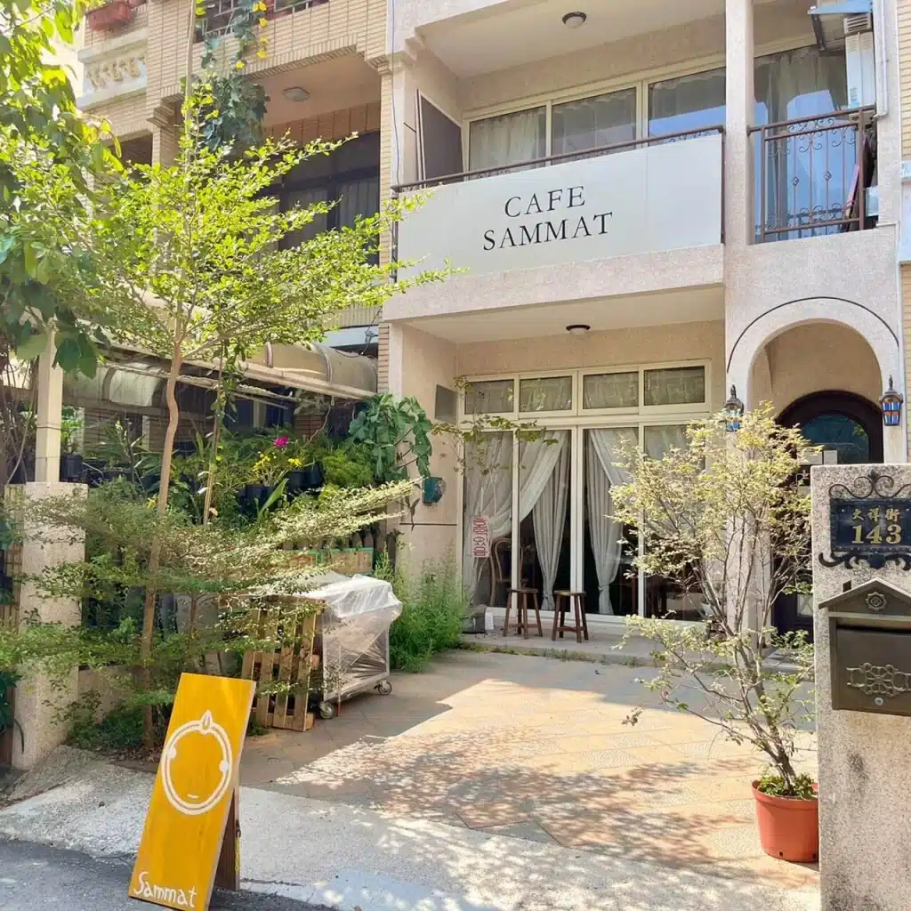 台中三味糖餅|歐巴親下廚,最道地韓式糖餅、多款創新辣炒年糕,牽絲起司等你來吃! 外觀|韓風咖啡廳-2