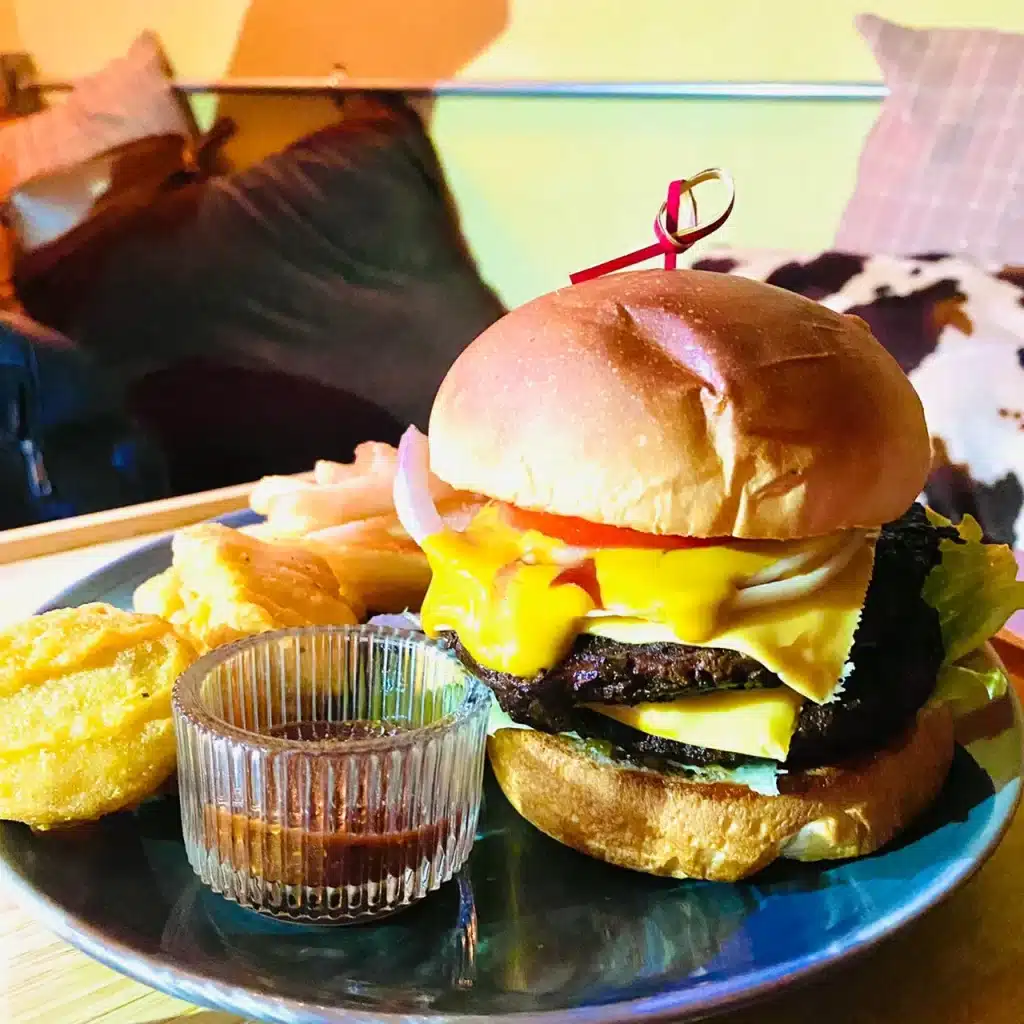 【高雄聚餐餐廳】好吧參拾 Fine 30 bistro|小酌之夜 x 台西合併創意料理,蹦出新火花! 叮咚News|分享新奇與樂趣