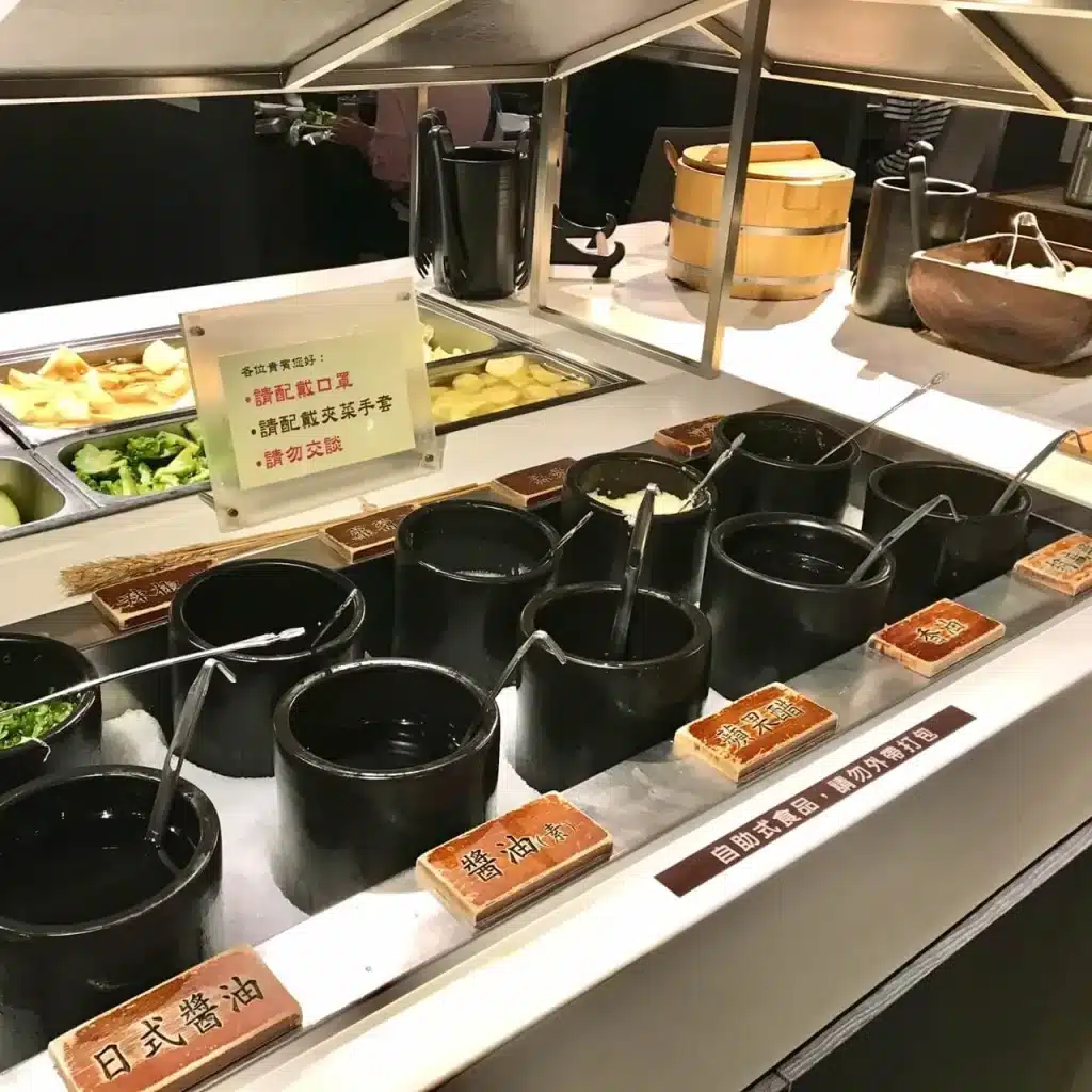 不時不食清鍋物|25種蔬菜、野菇炊飯、烏龍冷麵吃到飽,每口都是安心的原型食物!彰化火鍋 其他配角們|百香沙拉、柚香蘿蔔