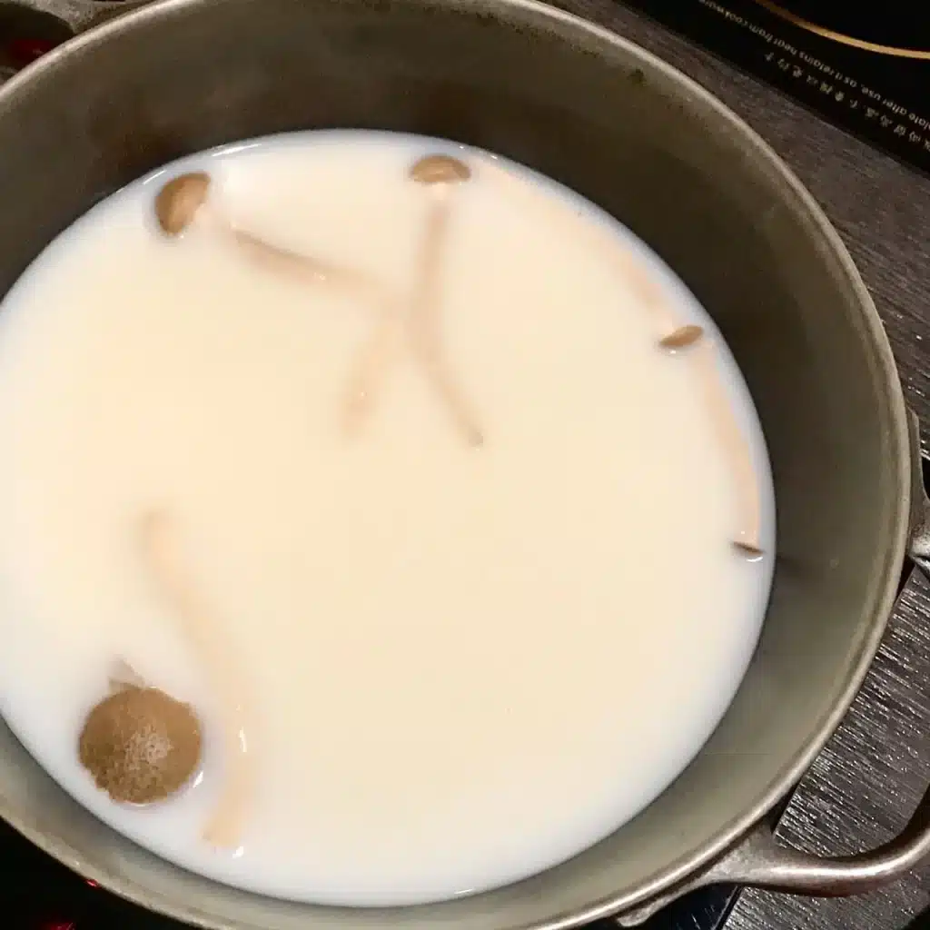 不時不食清鍋物|25種蔬菜、野菇炊飯、烏龍冷麵吃到飽,每口都是安心的原型食物!彰化火鍋 湯底|隱藏版麻奶鍋DIY