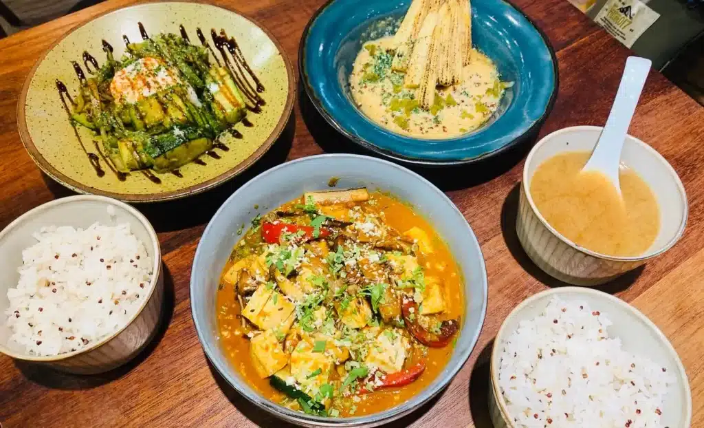 台中西區餐廳推薦|日春堂創意蔬食餐館:打破你對蔬食的想像,常常中西融合的蔬食料理! 日春堂創意蔬食餐館菜單-3