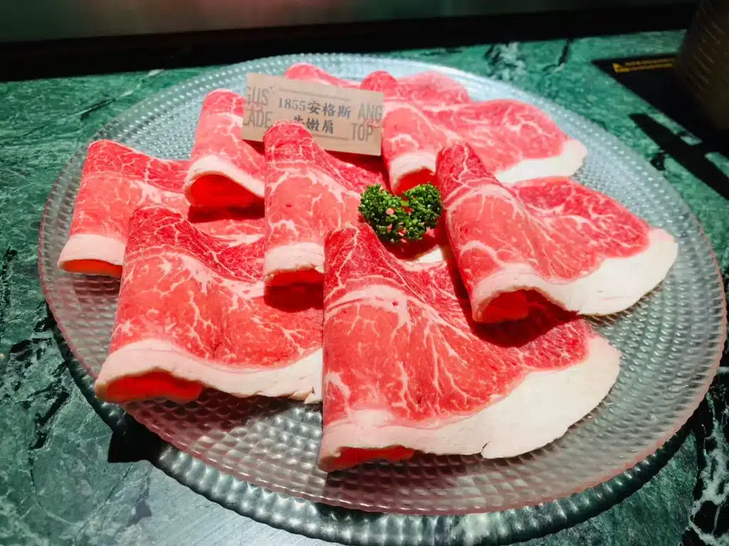 溫肚untōo|評價、菜單、必點、價格全攻略!火鍋Aka時尚酒吧,質感爆棚好對胃 高雄火鍋 【高雄火鍋】溫肚untōo|火鍋Aka時尚酒吧,暖肚暖胃又暖你心!