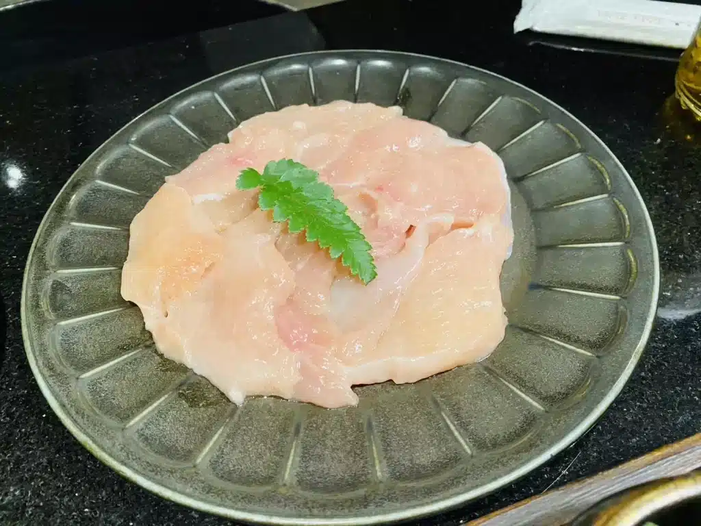 天鍋|泡泡雞白湯x紅金麻辣湯,搭配入口即化和牛,浮誇系火鍋已上線!高雄火鍋 天鍋麻辣鴛鴦鍋