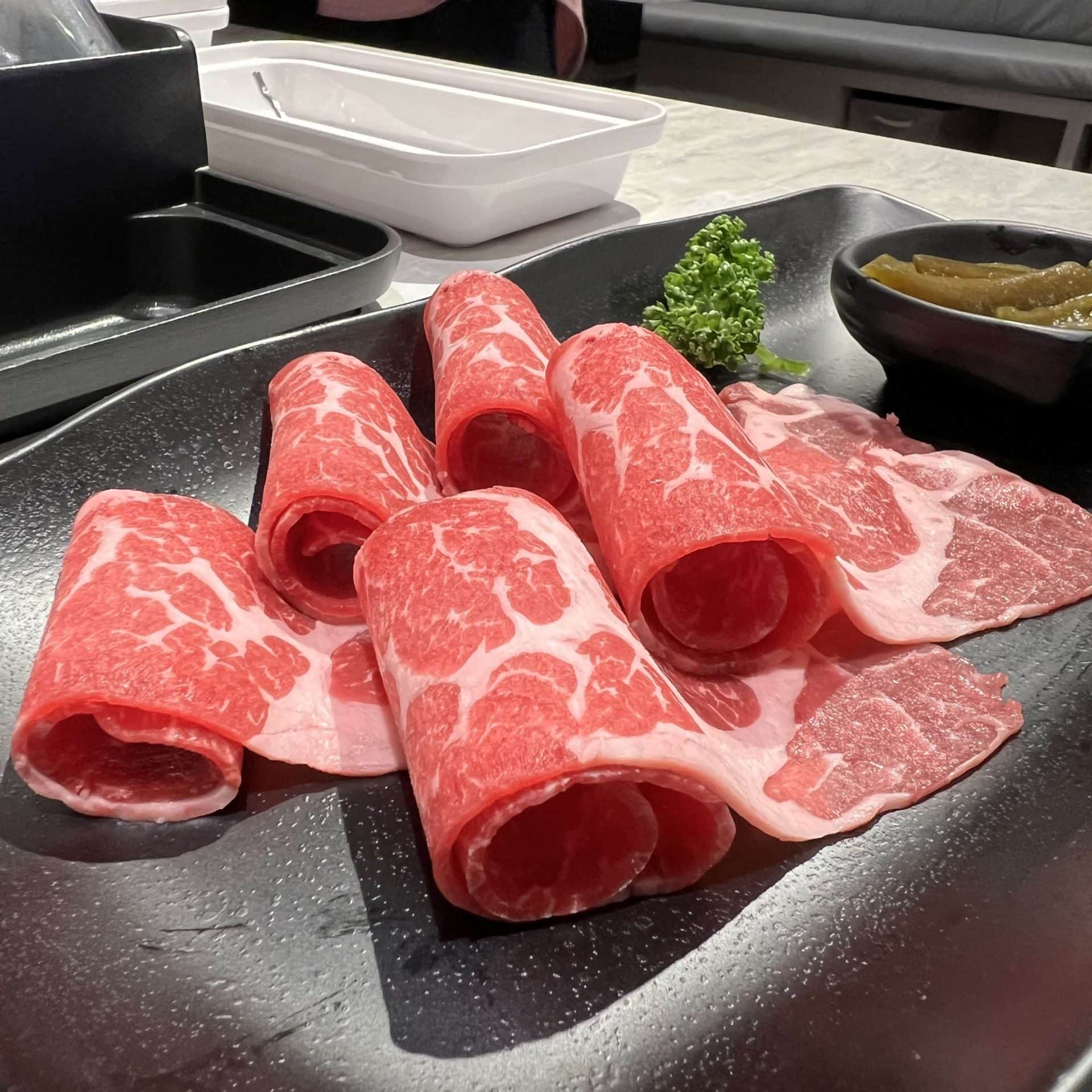 板橋火鍋推薦|天富即食鍋,找回高端食材的原味,煎烤蒸煮炖一次滿足的超強鍋物,用各種方式吃遍肉與海鮮 天富即食鍋|煮物與烤物