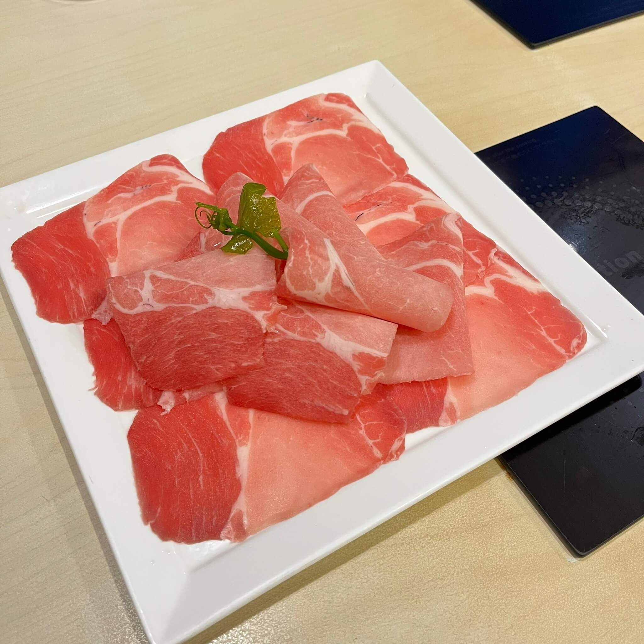 嘉義巷弄美食|有囍事鍋物-免共鍋費、服務費!必搭內行人才知道的超神隱藏版醬料 叮咚News|分享新奇與樂趣