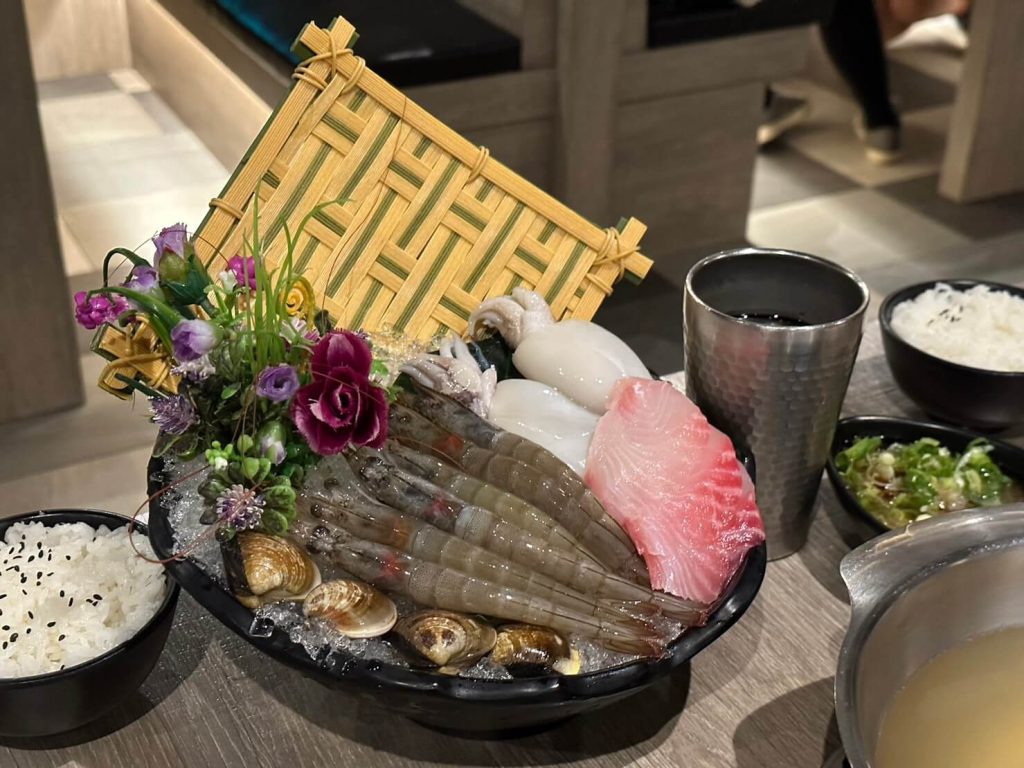 野穿堂秘境鍋物嘉義火鍋-野川堂秘境鍋物|極具神秘感又奢華的平價鍋物,聚餐首選推薦 叮咚News|分享新奇與樂趣