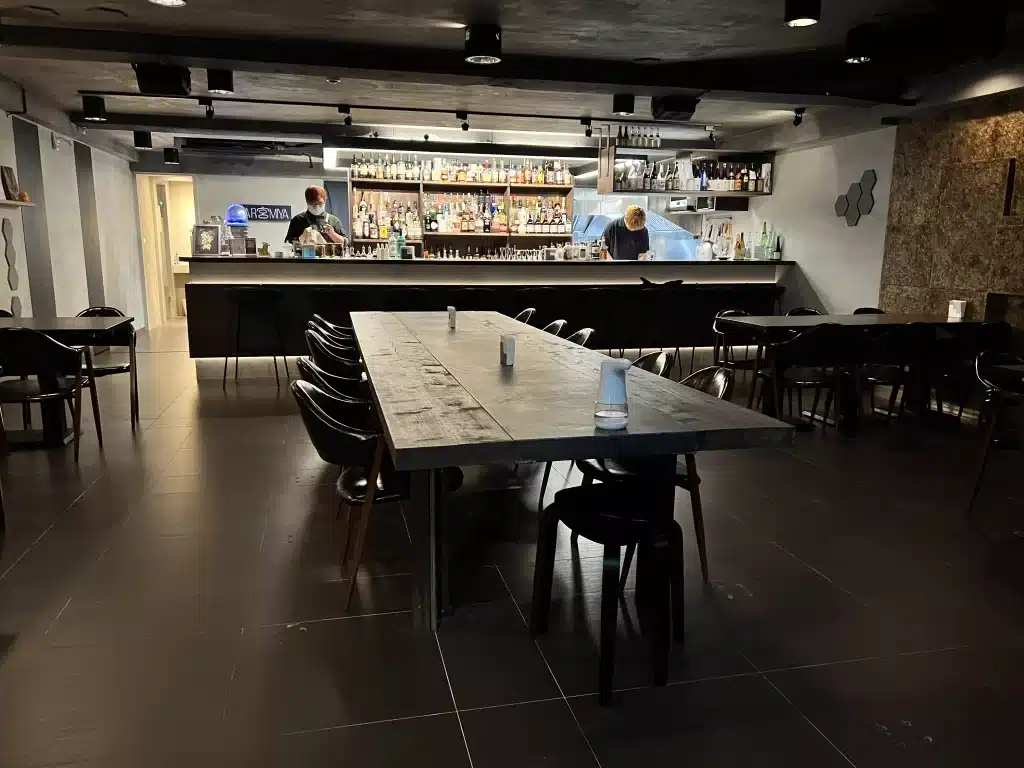 【Bar 宮 Miya】東區酒吧|理性飲酒,適度放鬆的日系餐酒館 bar宮miya環境