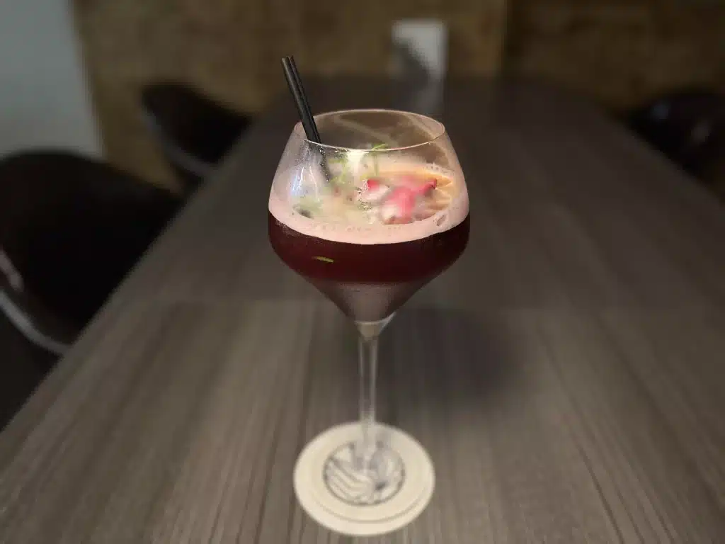 【Bar 宮 Miya】東區酒吧|理性飲酒,適度放鬆的日系餐酒館 調酒介紹Sangria 1