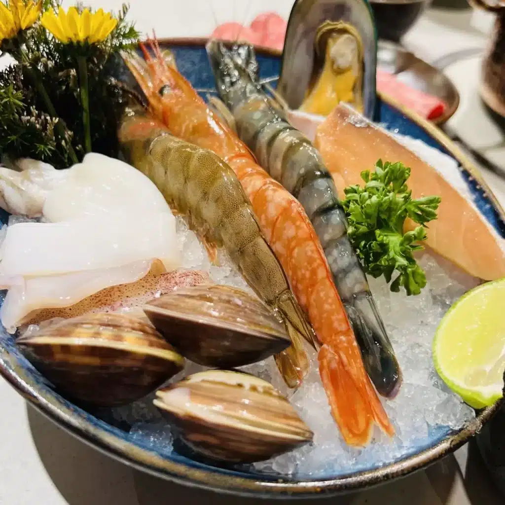 COCA泰式火鍋 | 東南亞風味特濃鍋底！青咖哩、椰奶、冬陰功、香茅湯頭帶你深入泰國