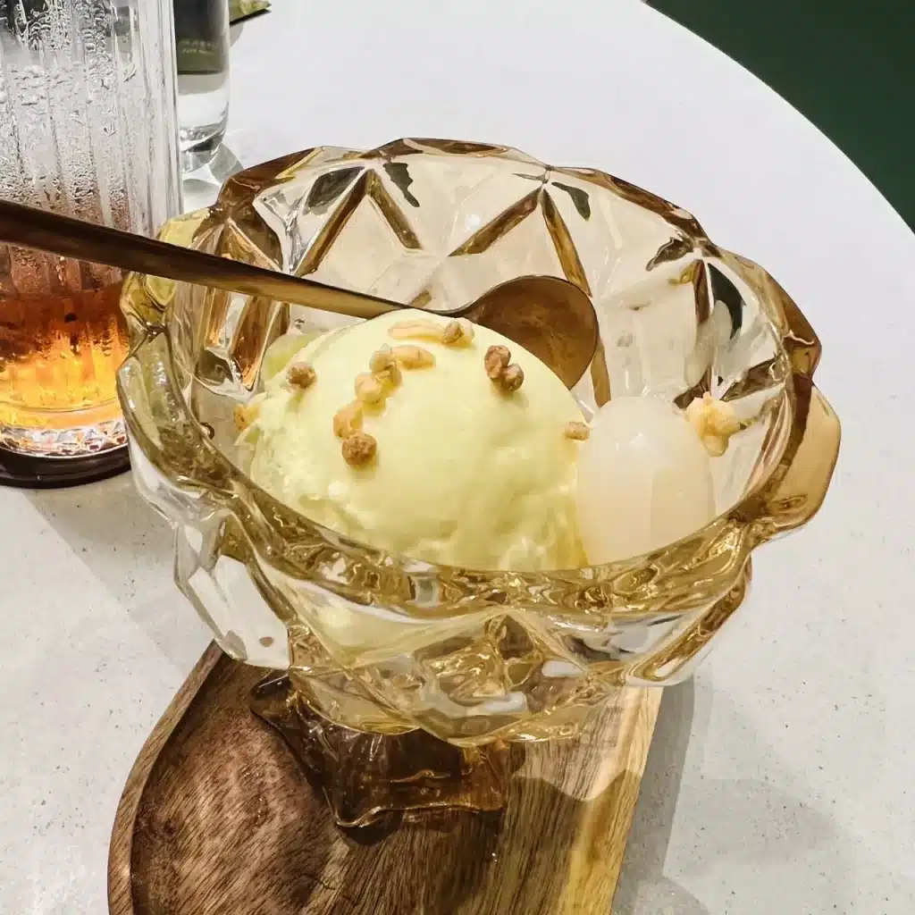 COCA泰式火鍋 | 東南亞風味特濃鍋底！青咖哩、椰奶、冬陰功、香茅湯頭帶你深入泰國
