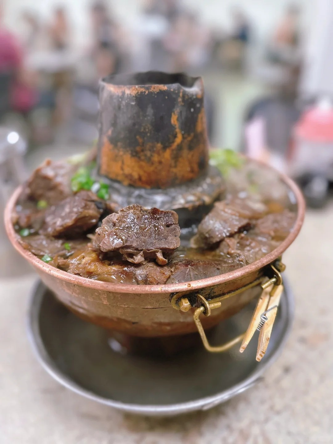 真吃評價 14間台中火鍋推薦|小編掏錢幫大家踩雷,測評到底好不好吃,吃到飽、麻辣鍋、石頭鍋、異國風味樣樣俱備(2026最新版) 叮咚News|分享新奇與樂趣