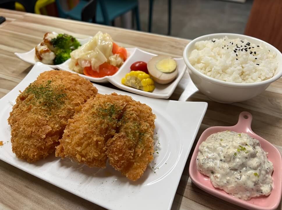 台北中山定食推薦|恩惠食堂,價格親民還附精緻手作甜點 叮咚News|分享新奇與樂趣