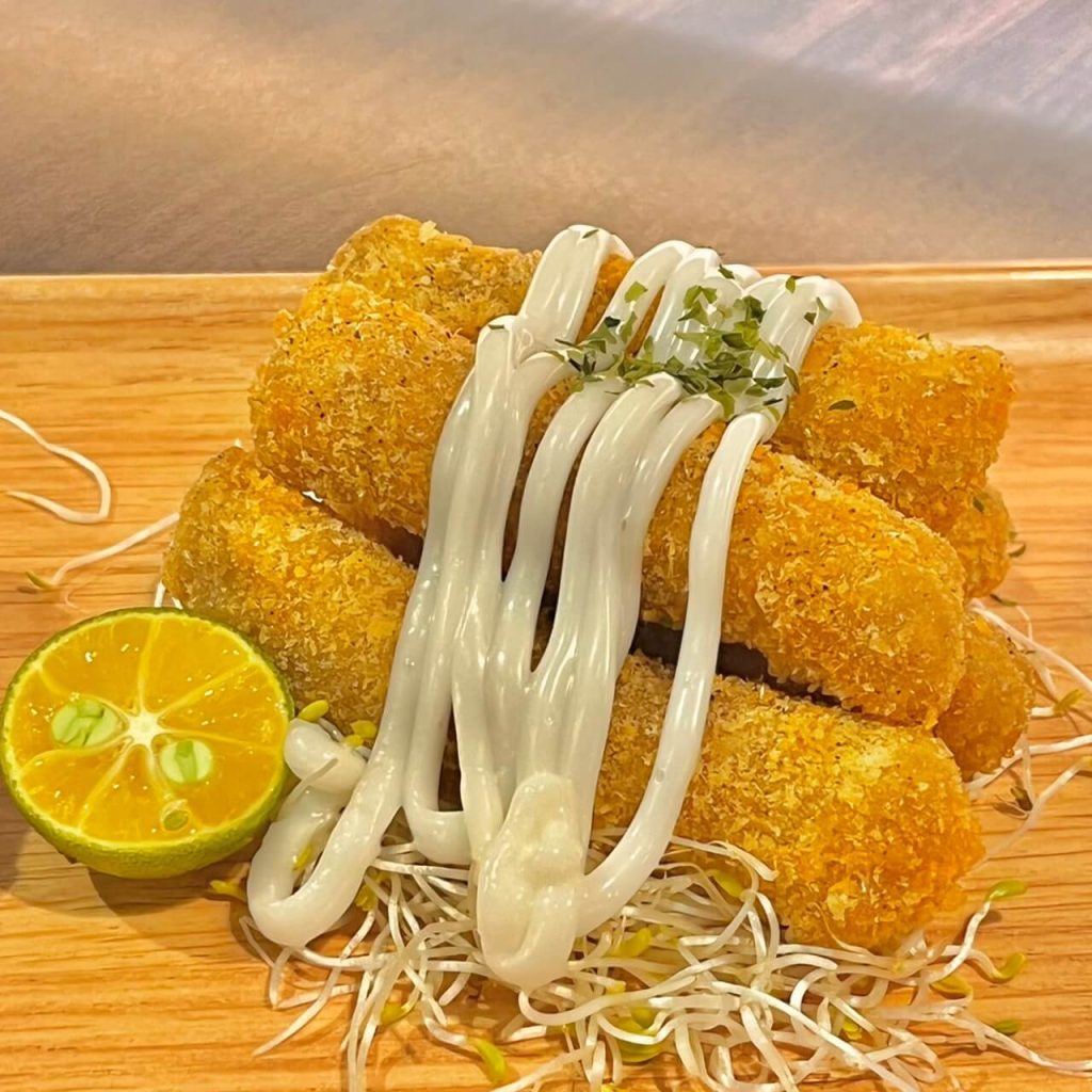 【台中素食燒烤】飢餓救星「蔬食炙燒」|夜貓子有福啦~宵夜爽吃串燒、G米花、G排,大口喝啤酒好去處! 香蜜蝦蔬
