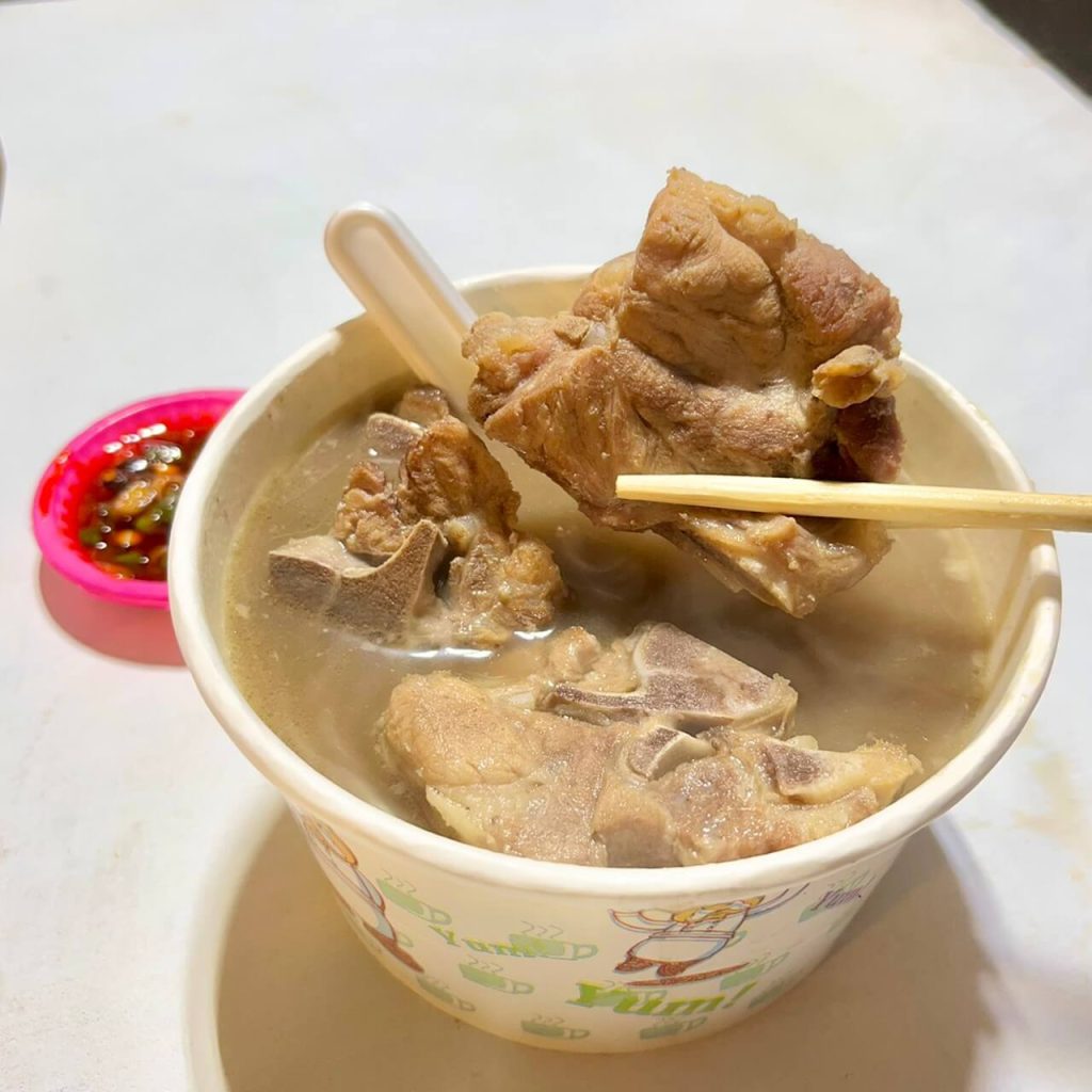 彰化精誠夜市10大必吃推薦!平民銅板價x超乎想像大份量,在地人也是一週吃3天的好滋味~ 叮咚News|分享新奇與樂趣