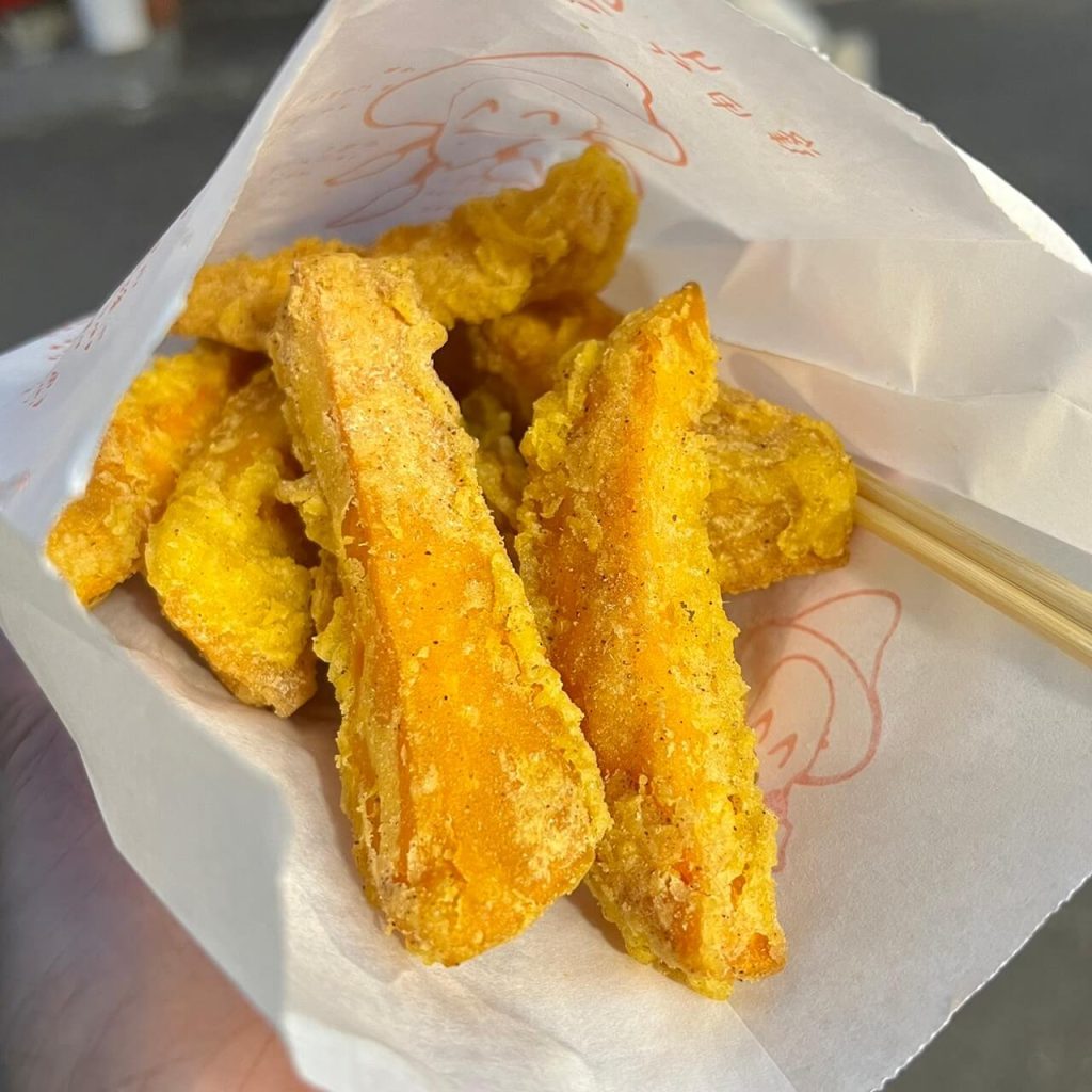 台中逢甲夜市10大必吃美食推薦!泡菜雞排、甘梅薯條、乾燒蛤、麻辣燙,讓你飽到天靈蓋! 叮咚News|分享新奇與樂趣