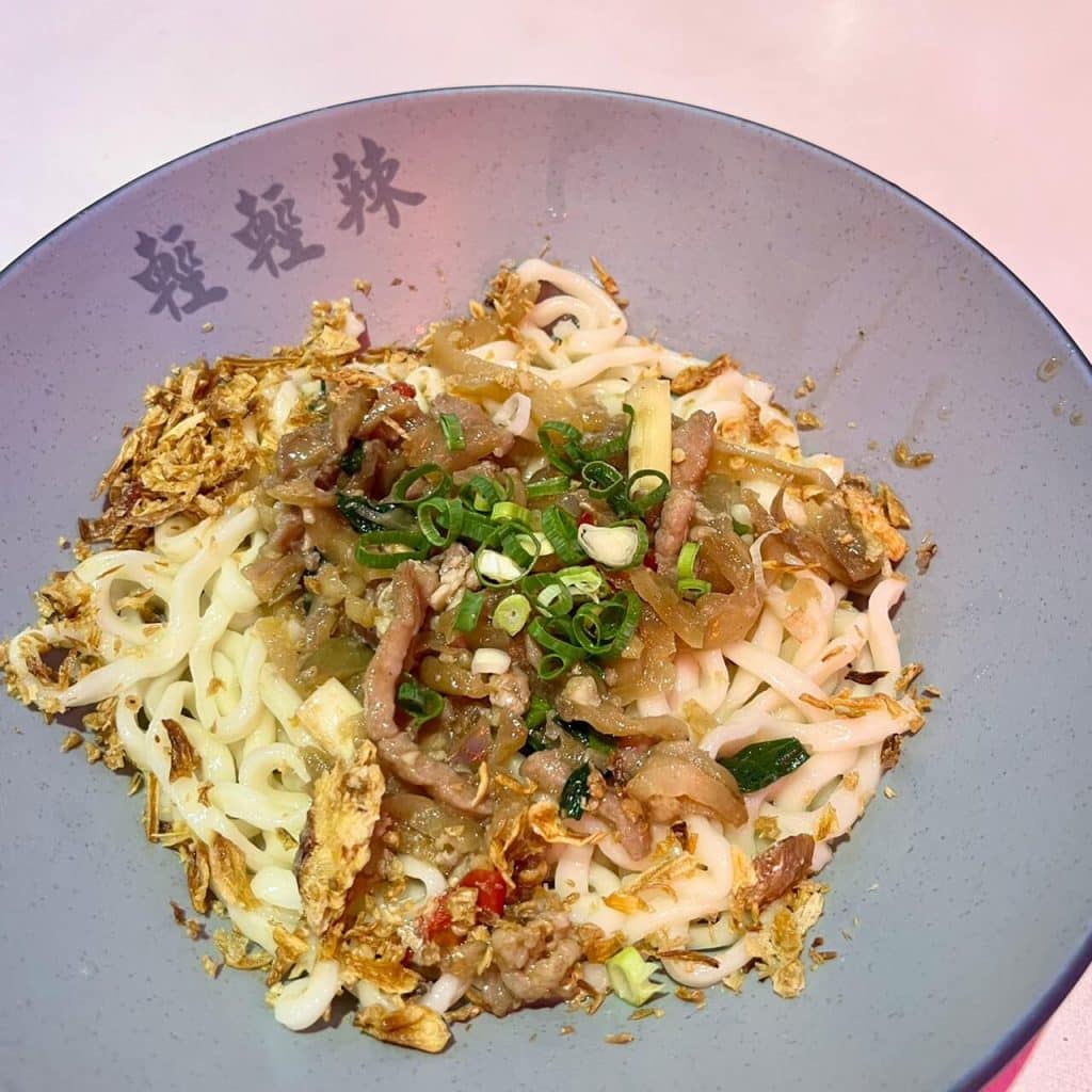 台中逢甲夜市10大必吃美食推薦!泡菜雞排、甘梅薯條、乾燒蛤、麻辣燙,讓你飽到天靈蓋! 叮咚News|分享新奇與樂趣