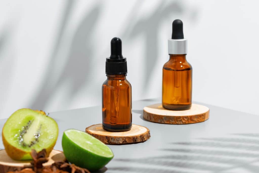 精油調製需使用深色瓶子